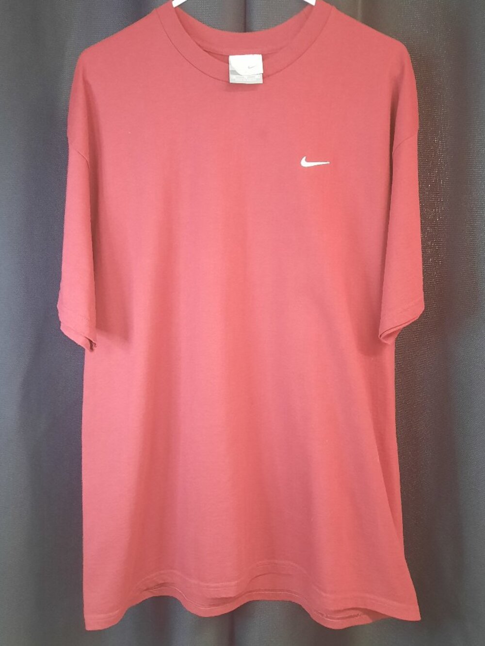 Vintage Nike Mens XL Swoosh TShirt Red Y2K Swoosh Embroidered Sporty Casual